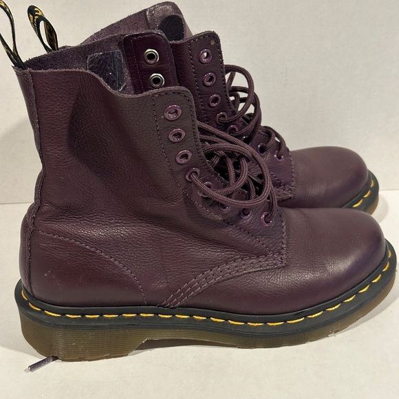 Dr. Martens Women's 1460 Vonda Mono Softy T Fashion Boot - Picture 3 of 10